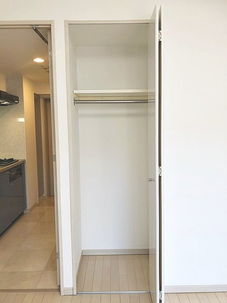 グランド・ガーラ三田1009号室 収納