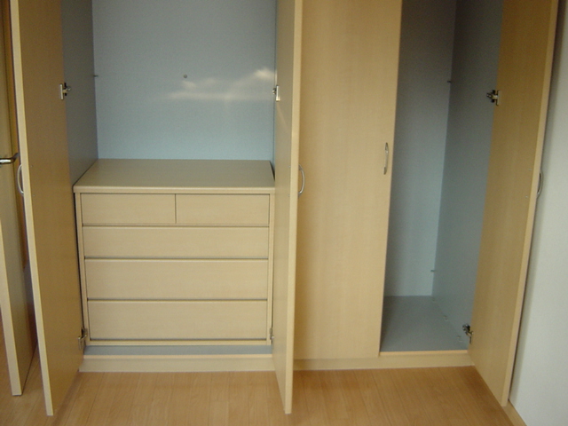 ファーストプレイス クローゼット