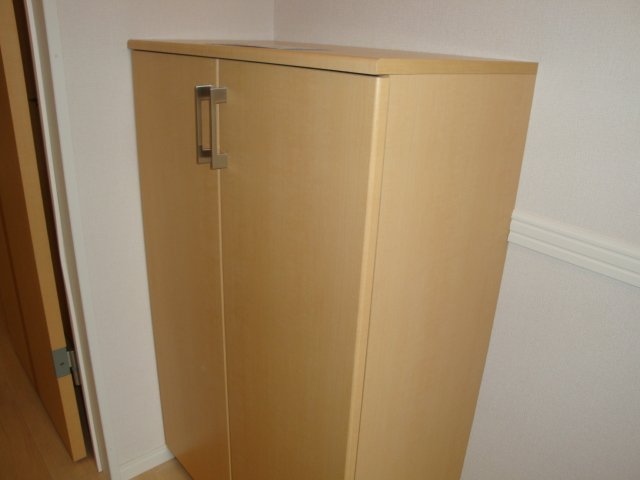 ベリテ・レゾン103号室 下足入