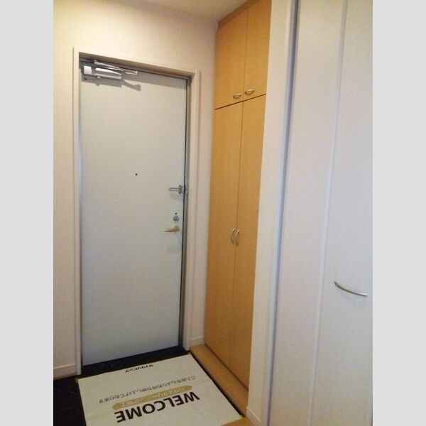 リビングタウン稲毛の杜　B203号室 玄関