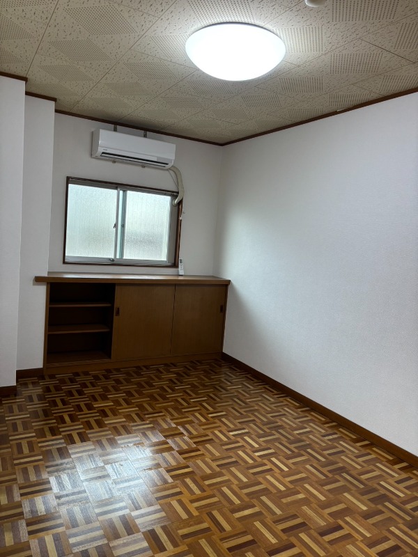 グレート・キシ1階 同建物別部屋の参考画像