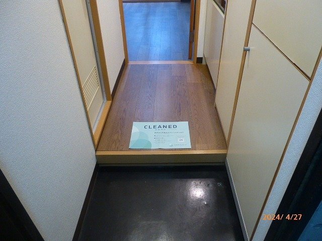 ＫＩＫビル2階 玄関