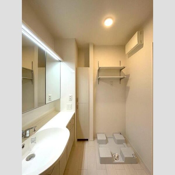 アヴァンス豊島　A102号室 洗面室