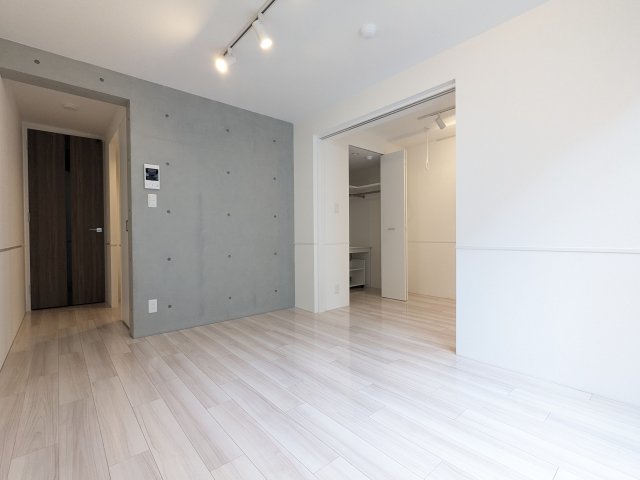 フラッフィー市谷台町0102号室 リビング
