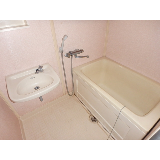 チェリーガーデン102号室 お風呂