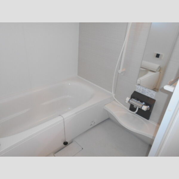 グラティア303号室 ユニットバス