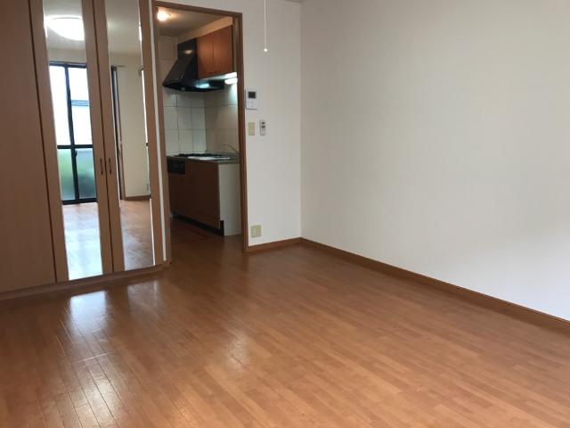 フローリーＫ（ＦｌｅｕｒｉＫ） 室内