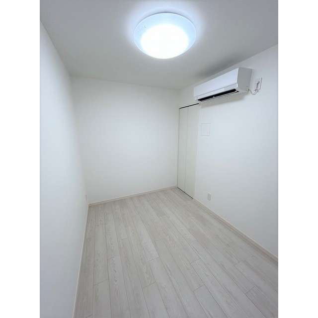 SOLASIA residence世田谷代田0101号室 リビング