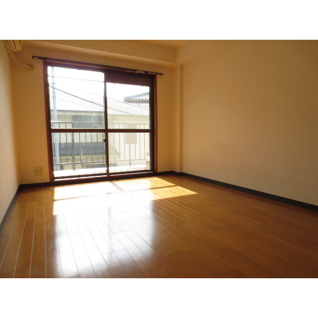 グリーンヒルズ 内観