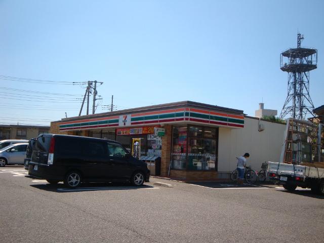 ルミエールハイム セブンイレブンさいたま中尾店まで548ｍ