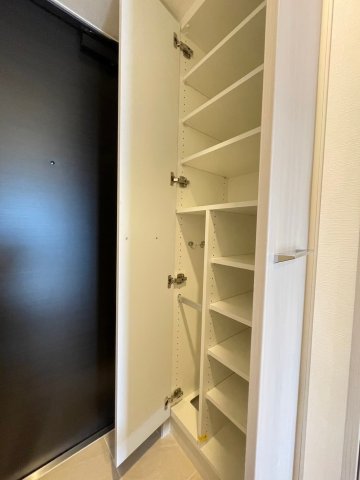 DIPS野方RESIDENCE503号室 玄関