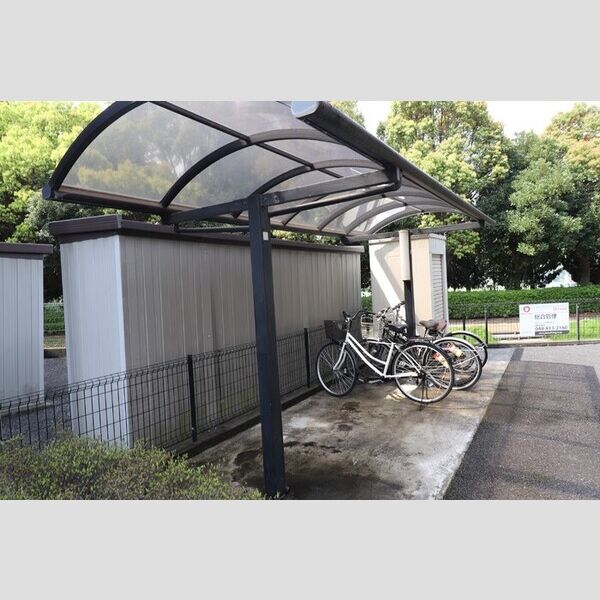 コスミオン 駐輪場