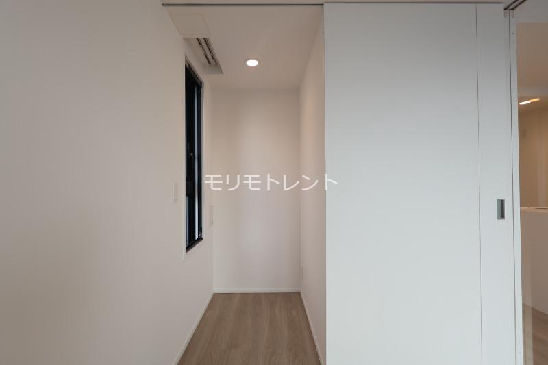 イプセ代々木レジデンス4階 室内写真