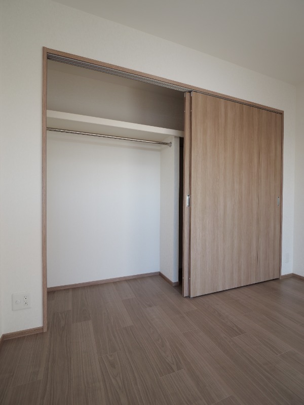 プレジオ西新井8階 収納