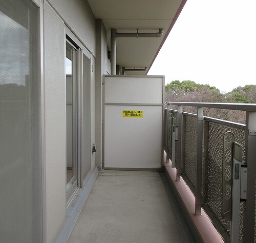 ライオンズステーションタワー松戸9階 バルコニー　※前回募集時／2024年2月の写真