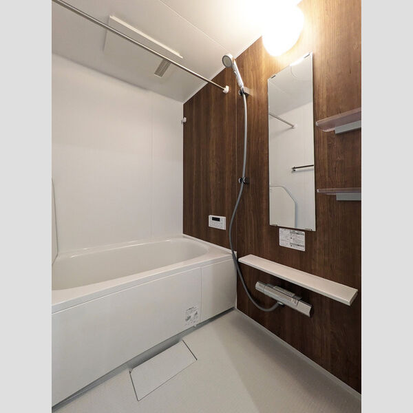 D-ROOM PREMIUM 多磨霊園駅 浴室