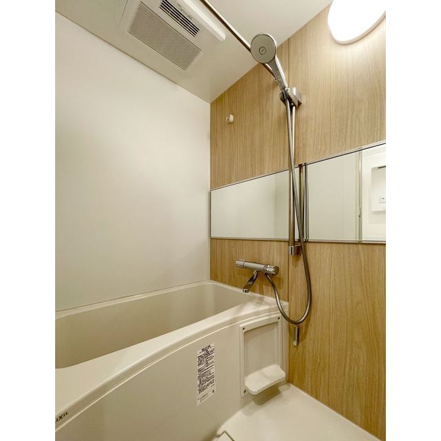 グランパセオ代々木上原0204号室 内観