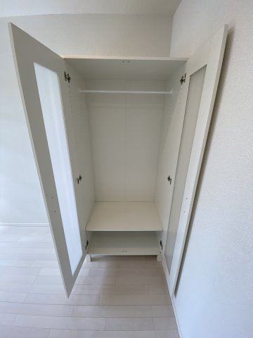 ヨコハマテラス金沢文庫203号室 収納