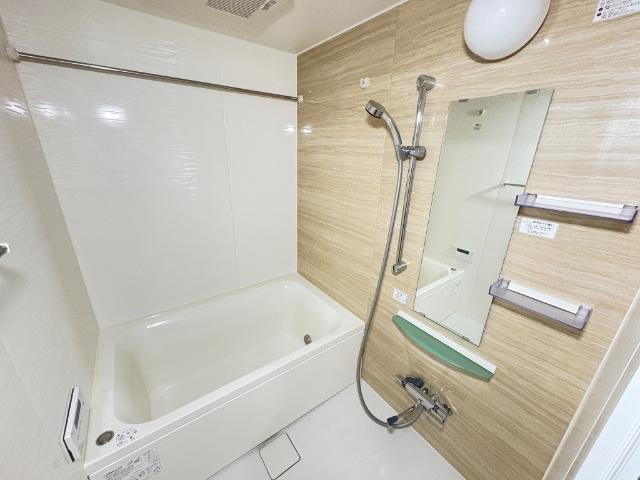 レーベン・ハイム美園５ バス