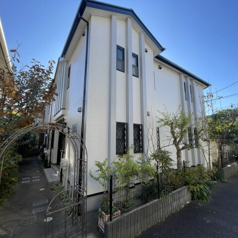 モンピエスの外観画像