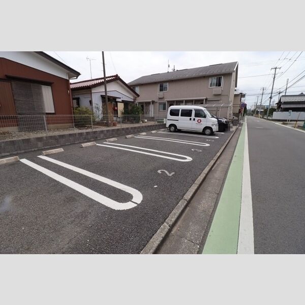 Strahl(シュトラール) 駐車場