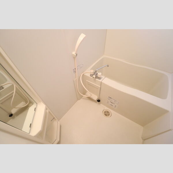 メゾン・ヴェール 追い焚き機能付き風呂