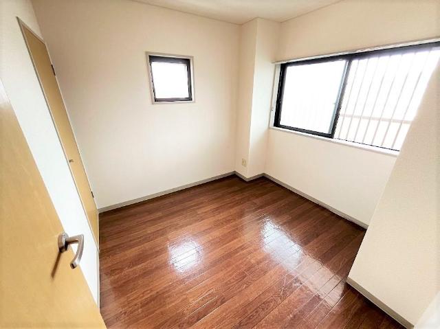 グレイス原宿 洋室