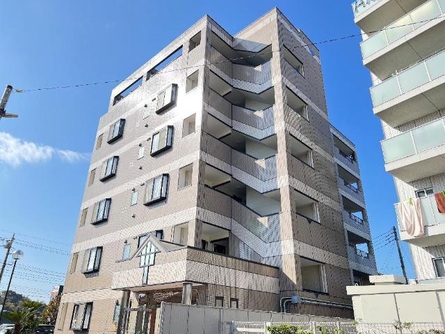 リビオン 外観写真（昼）