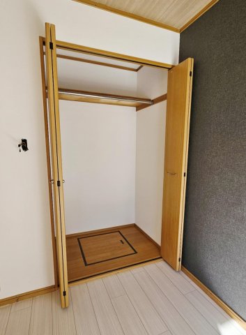 ビュー大倉山102号室 大きい収納スペース！