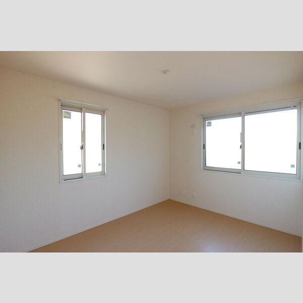 ボナール酒井根　Ⅰ号棟101号室 洋室