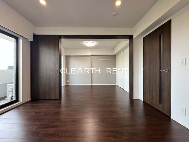 プラシア蒲田 ＴＨＥ ＧＲＡＮＤ ＲＥＳＩＤＥＮＣＥ5階 開放的なリビングダイニングキッチン