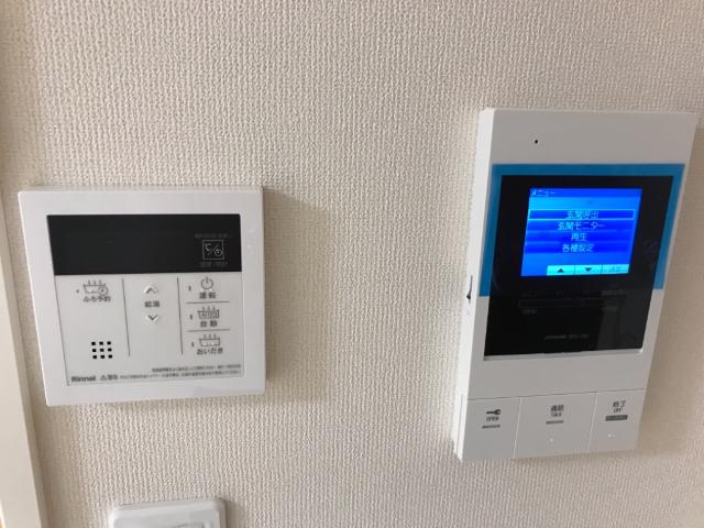 Riesling’s101号室 カメラ付インターホン