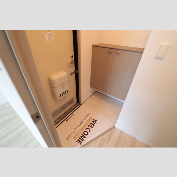 オークヒルズ 玄関