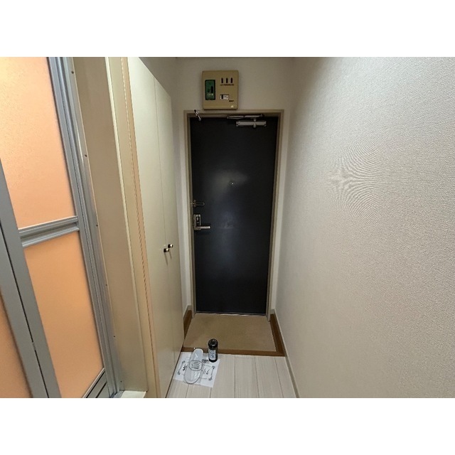 アルトーロ蒲生Ⅱ206号室 玄関