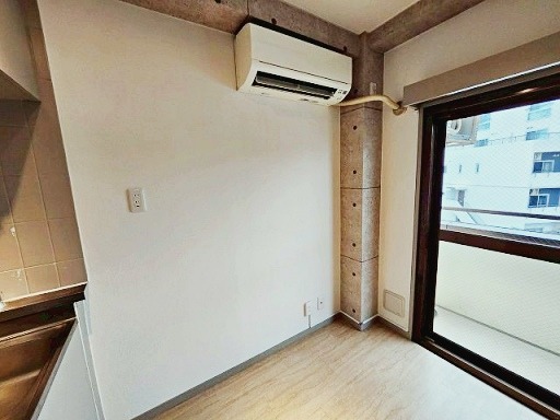 グランドステータス日高 部屋設備
