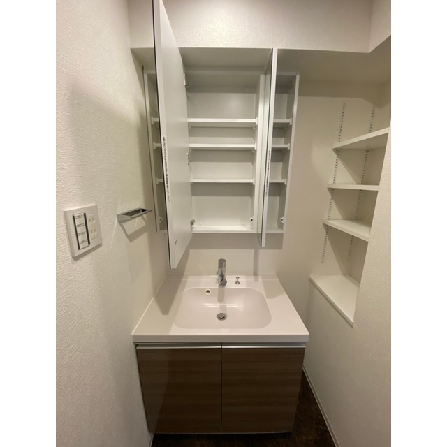 プレール・ドゥーク文京湯島303号室 ※同物件別部屋です。