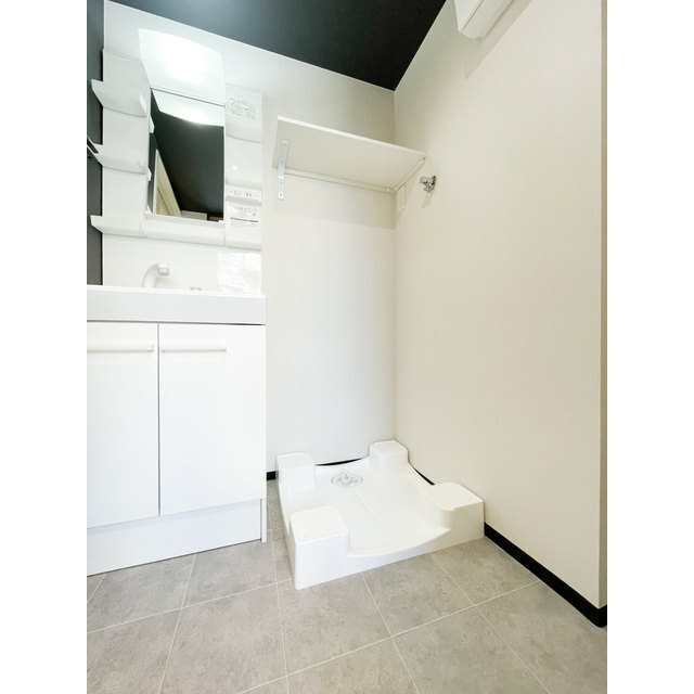 ラミィ中野坂上 内観