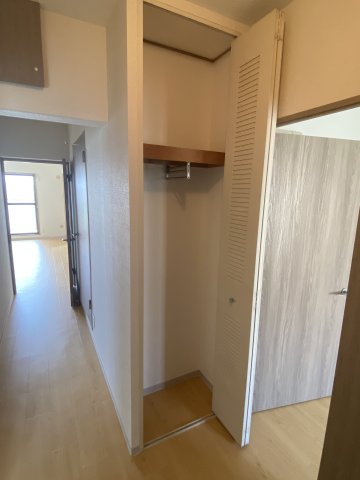 サニークレスト港南 収納