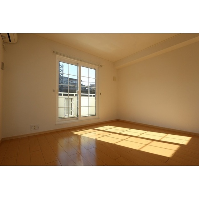 ベルグラース201号室 LDK9.65帖