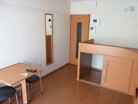 レオパレスプレミール 寝室