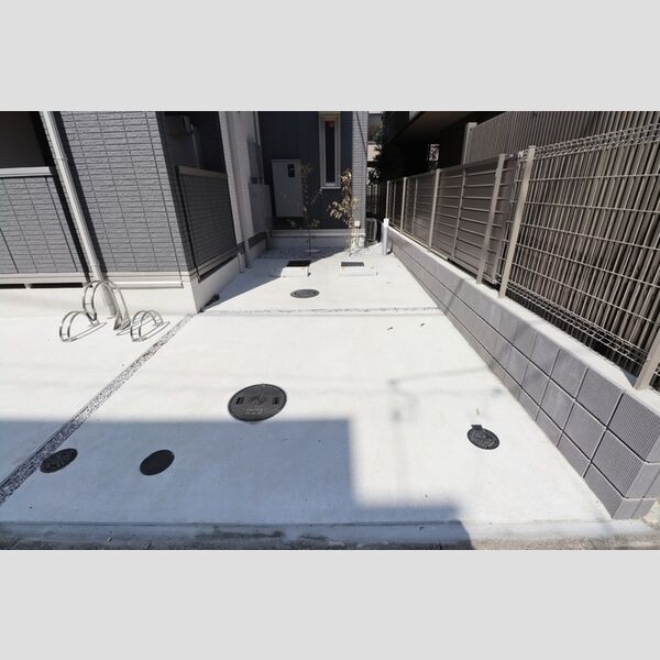 パセオコーワⅡ 102号室　駐車場