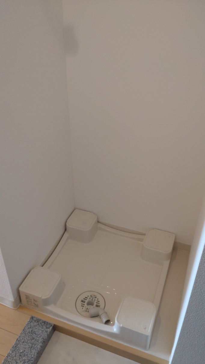 プラウドフラット鶴見Ⅱ703号室 同建物別部屋の参考画像