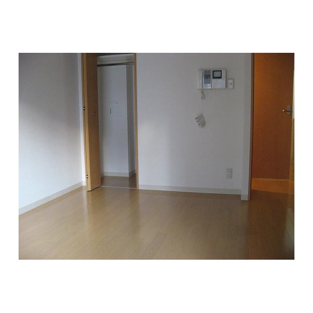 プレール・ドゥーク神田 内観