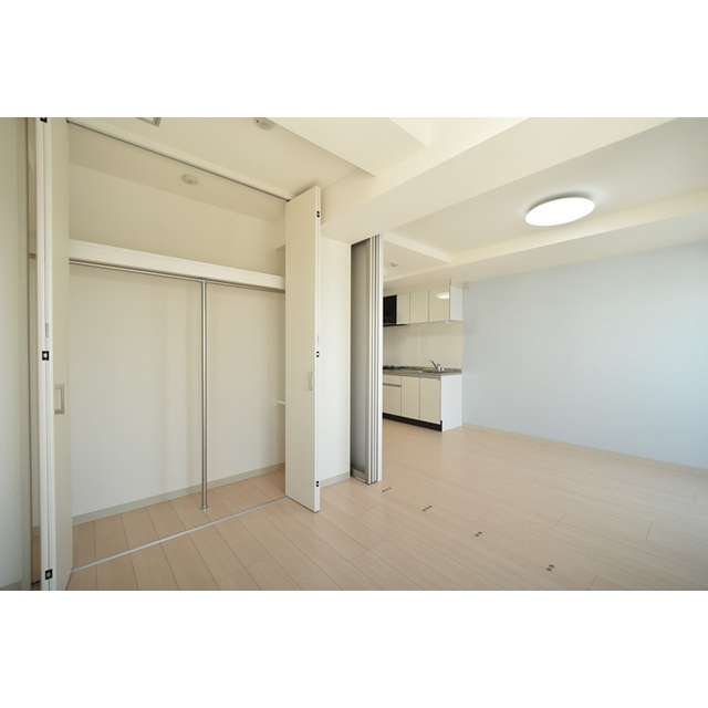 ユニバーサルスクエア新中野 内観