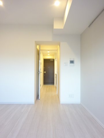 ザ・レジデンス・オブ・トーキョーＫＫ０６402号室 リビング