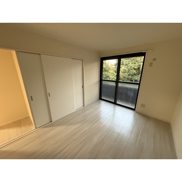 コンフォートあさか201号室 リビング