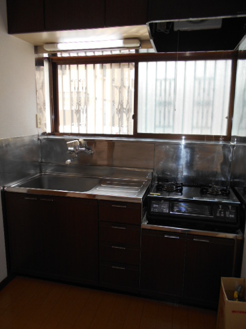 ハイム滝 ☆吊戸棚もあります☆