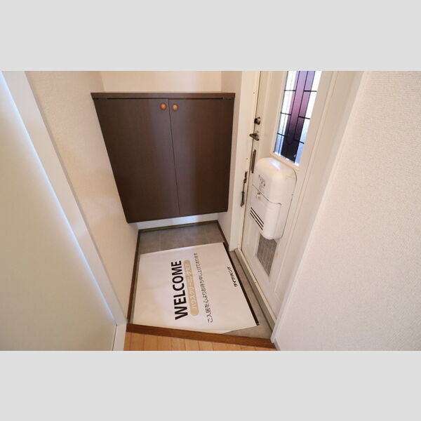 サンモールおゆみ野　B202号室 玄関