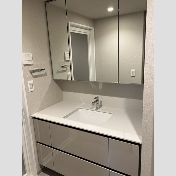 カスタリアタワー品川シーサイド 洗面所