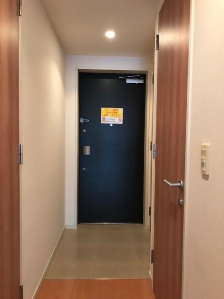 Ｂｒｉｌｌｉａ　ｉｓｔ　三軒茶屋　ブラッサムテラス3階 玄関